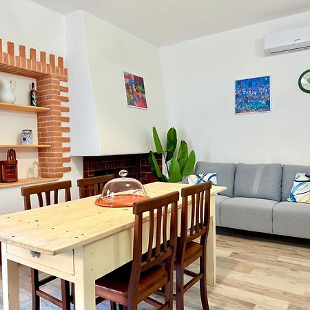אורוסיי Dommos - Domosola Apartment מראה חיצוני תמונה