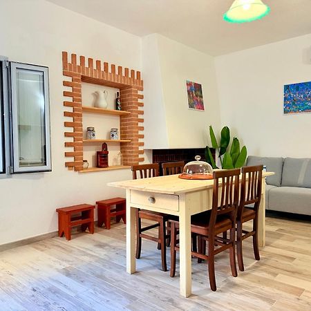 אורוסיי Dommos - Domosola Apartment מראה חיצוני תמונה